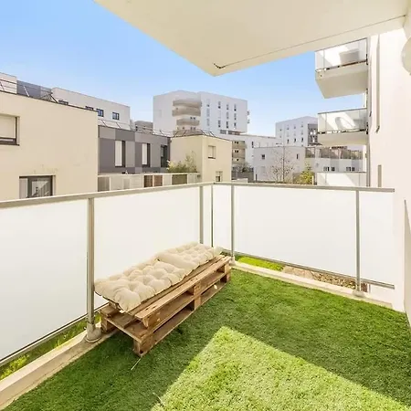 Vauban - Au Calme - Parking/terrasse Lägenhet *